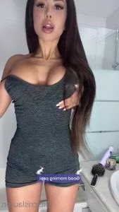 3258549