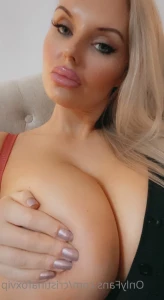 3589154