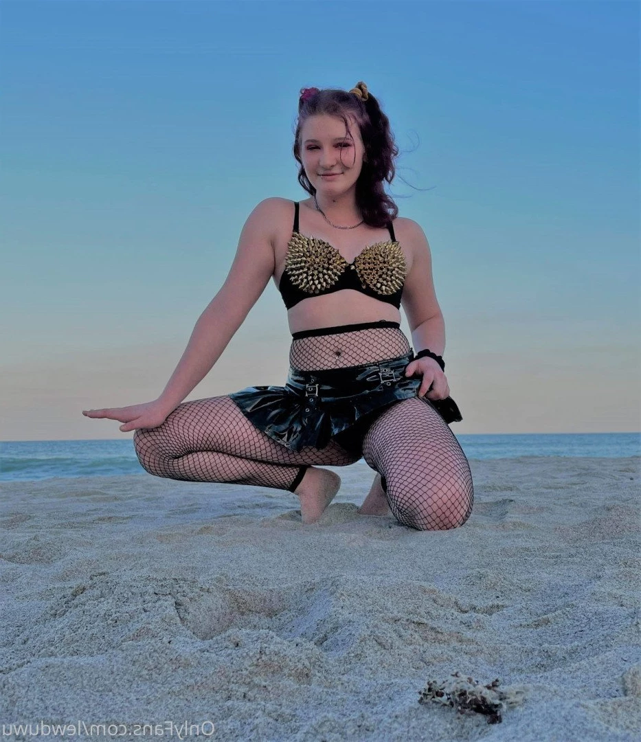 Crysta Fox [ crystalewd0569 ] Onlyfans leaked photo 3620141 on Hotleaks.tv