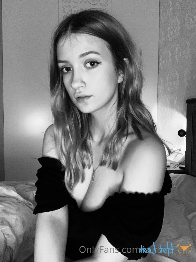 Cursed Ellie 💌 [ cursed_ellie ] Onlyfans leaked photo 11811903 on Hotleaks.tv