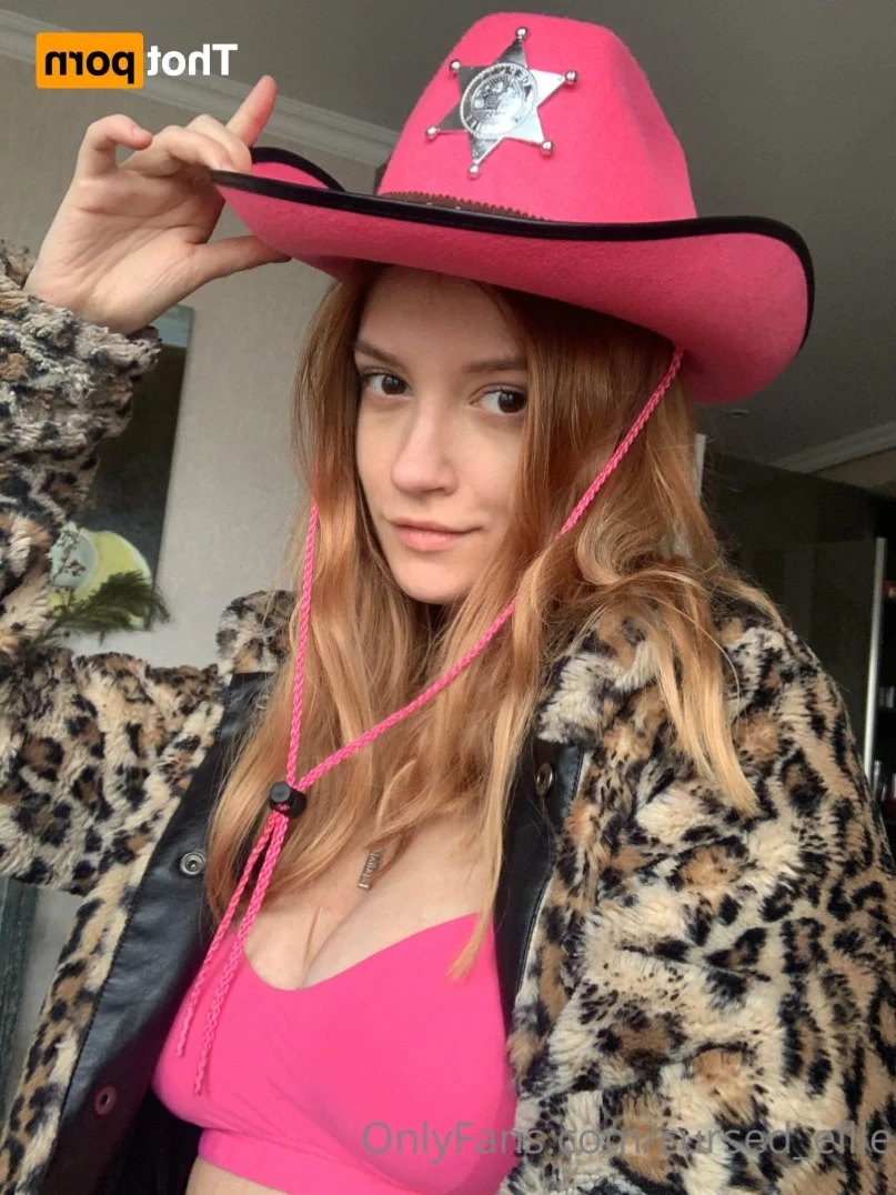 Cursed Ellie 💌 [ cursed_ellie ] Onlyfans leaked photo 15447779 on Hotleaks.tv
