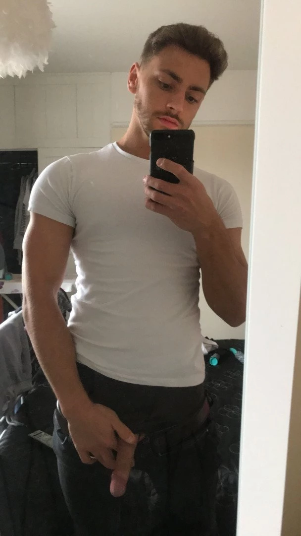 curtonlyfans [ cxrtonlyfans ] Onlyfans leaked photo 3506482 on Hotleaks.tv
