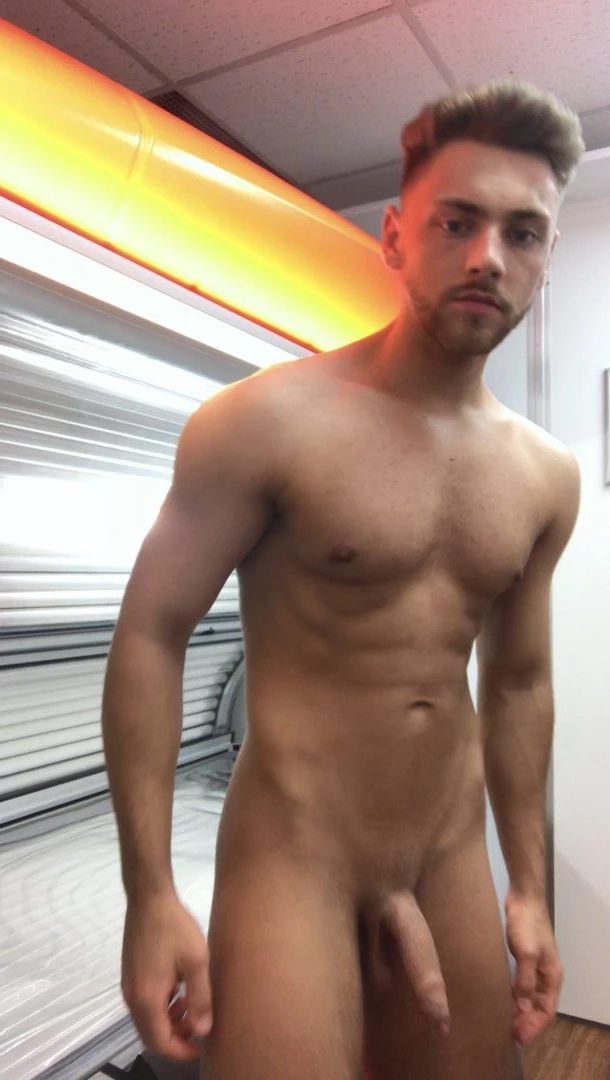 curtonlyfans [ cxrtonlyfans ] Onlyfans leaked photo 3507661 on Hotleaks.tv