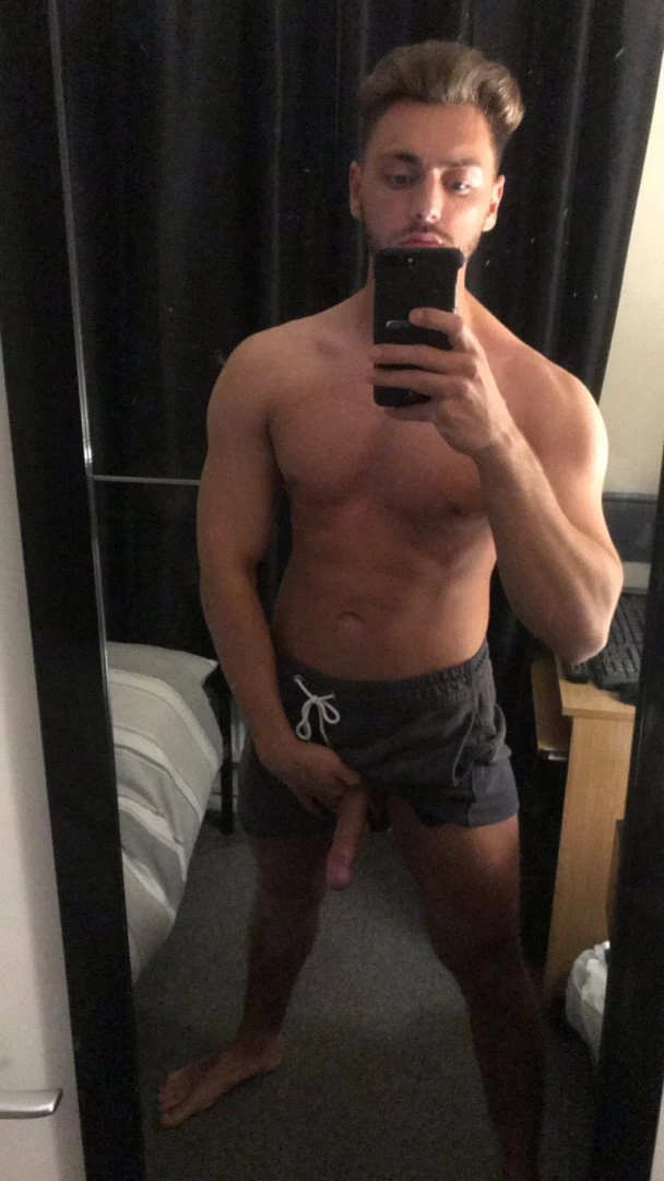 curtonlyfans [ cxrtonlyfans ] Onlyfans leaked photo 3509061 on Hotleaks.tv