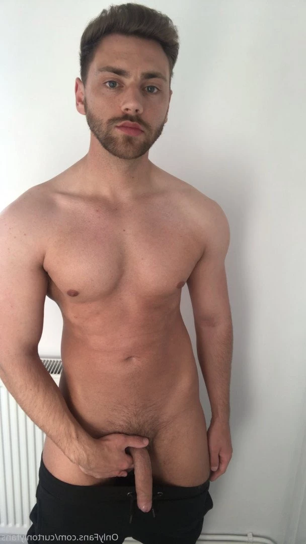 curtonlyfans [ cxrtonlyfans ] Onlyfans leaked photo 3510986 on Hotleaks.tv