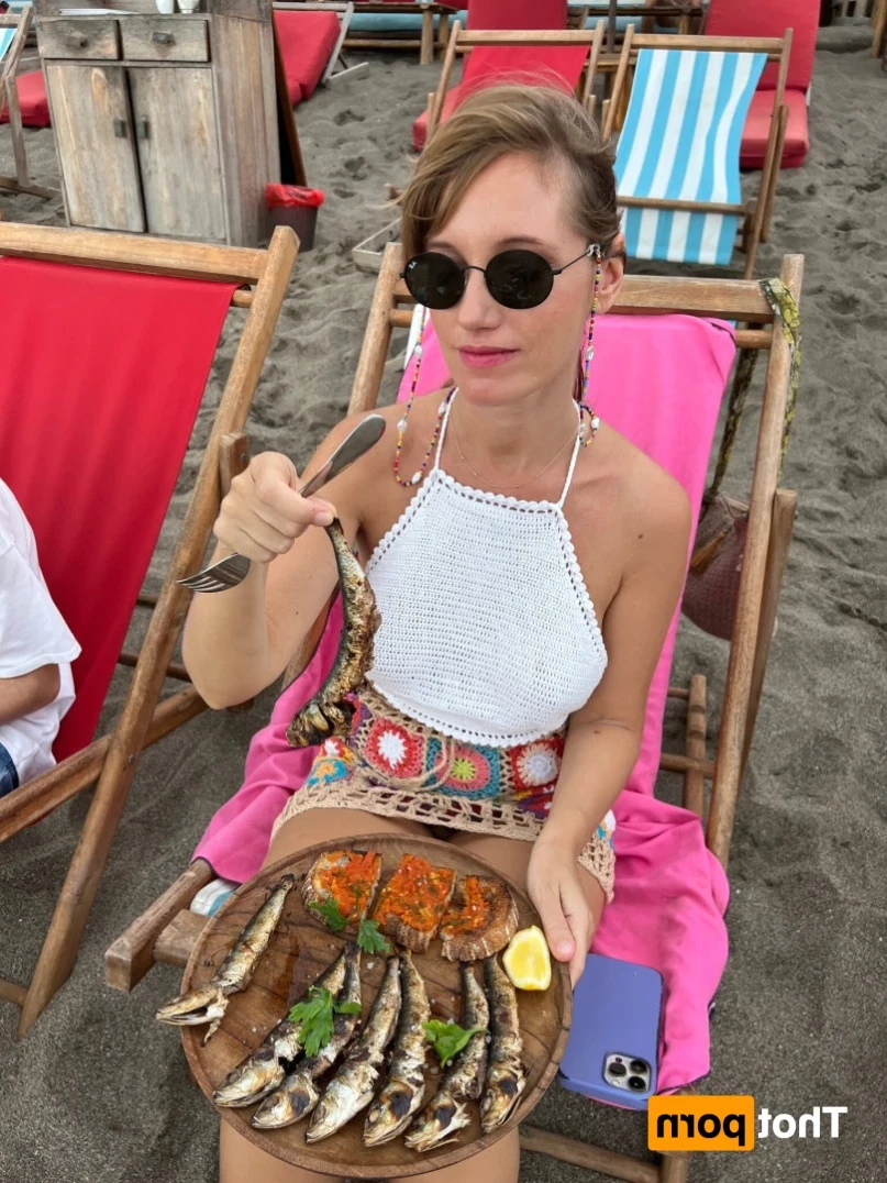 Moroshka [ da.moroshka ] Onlyfans leaked photo 10902418 on Hotleaks.tv