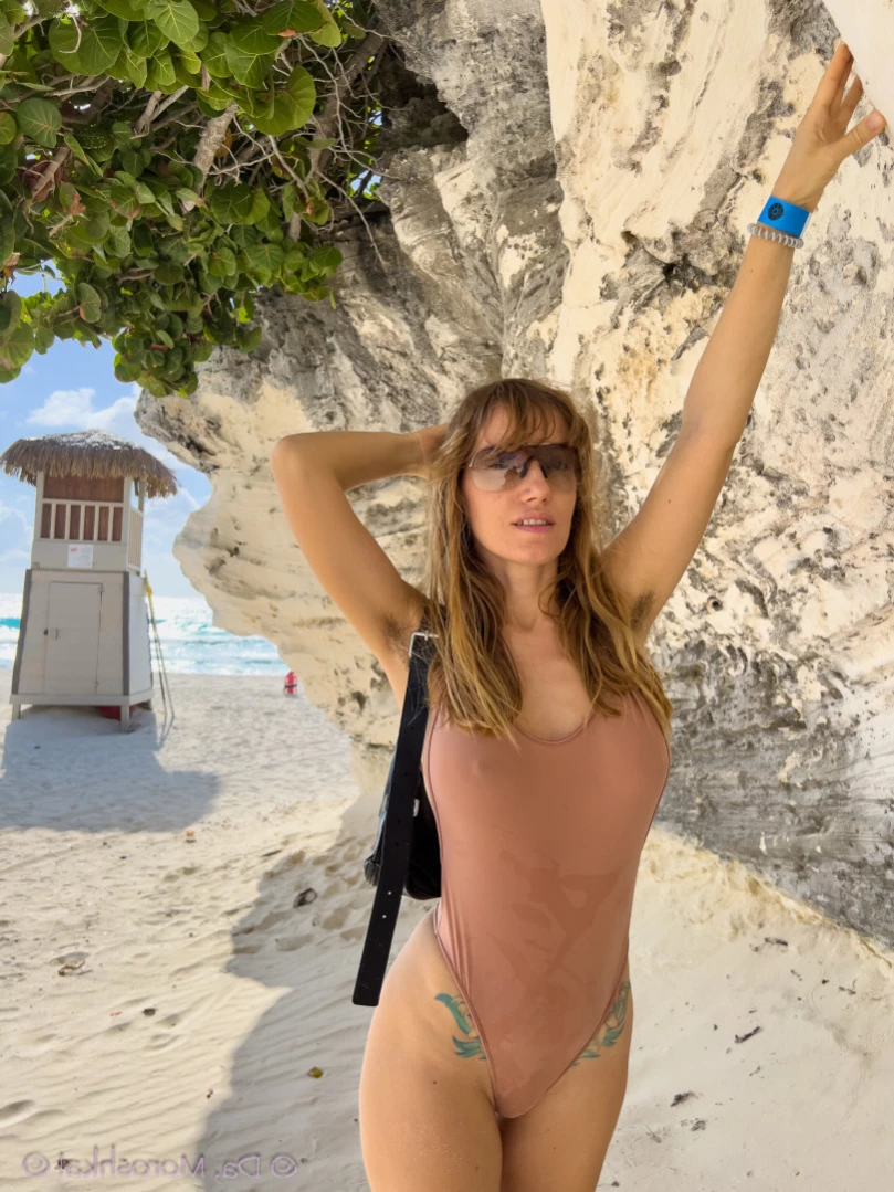 Moroshka [ da.moroshka ] Onlyfans leaked photo 16486083 on Hotleaks.tv