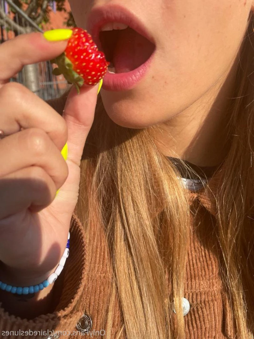 Claire Deslunes [ clairedeslunes ] Onlyfans leaked photo 260685 on Hotleaks.tv