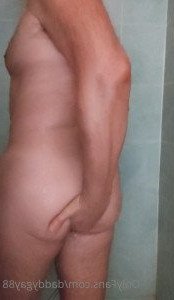 3276439