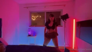 1360230