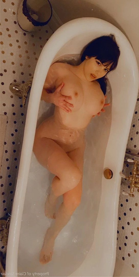 Claire Sinclair [ clairesinclair ] Onlyfans leaked photo 260799 on Hotleaks.tv