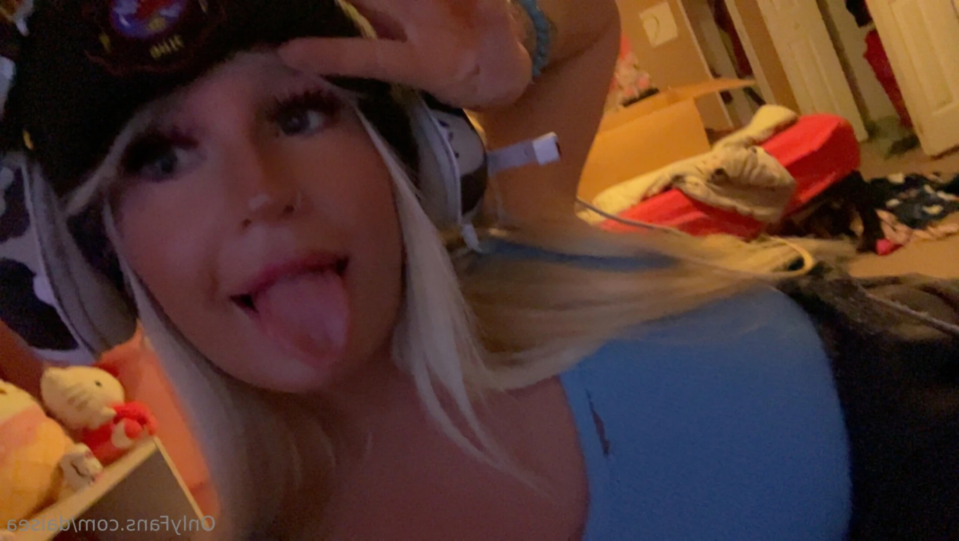 ძᥲіsᥱᥲ- і ᴊᴜsᴛ ɢʀᴀᴅᴜᴀᴛᴇᴅ! FREE OF [ daisea ] Onlyfans leaked photo 11758884 on Hotleaks.tv