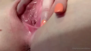 ძᥲіsᥱᥲ- і ᴊᴜsᴛ ɢʀᴀᴅᴜᴀᴛᴇᴅ! FREE OF [ daisea ] Onlyfans leaked video 12108723 on Hotleaks.tv
