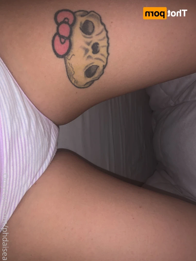 ძᥲіsᥱᥲ- і ᴊᴜsᴛ ɢʀᴀᴅᴜᴀᴛᴇᴅ! FREE OF [ daisea ] Onlyfans leaked photo 13406758 on Hotleaks.tv