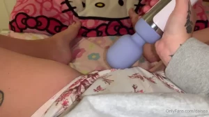 ძᥲіsᥱᥲ- і ᴊᴜsᴛ ɢʀᴀᴅᴜᴀᴛᴇᴅ! FREE OF [ daisea ] Onlyfans leaked video 14817830 on Hotleaks.tv