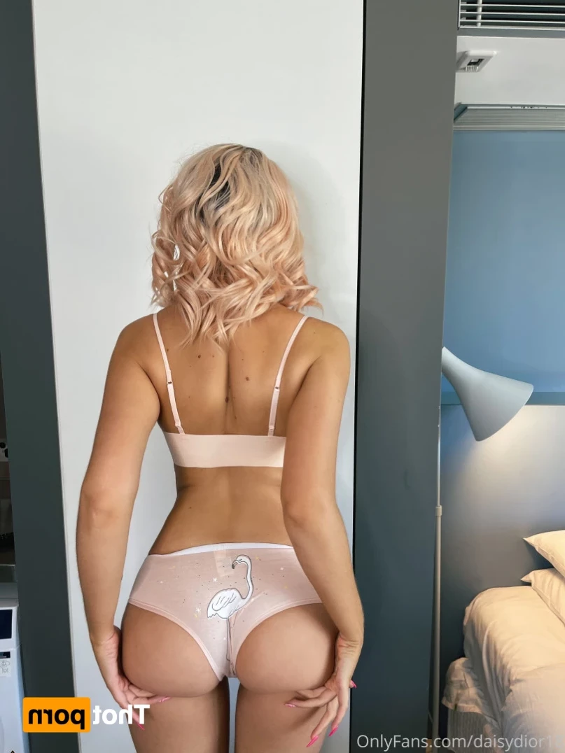 DAISY DIOR | 18 💦 [ daisydior18 ] Onlyfans leaked photo 11770092 on Hotleaks.tv