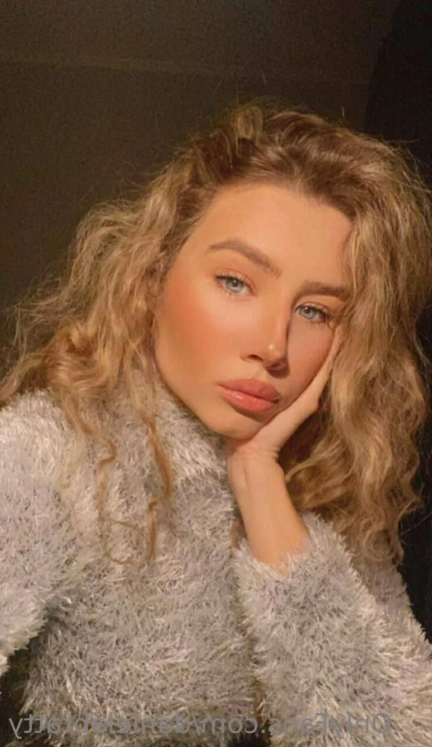 LittleDaniela💕 SQ💦 [ danielabratty ] Onlyfans leaked photo 16222005 on Hotleaks.tv