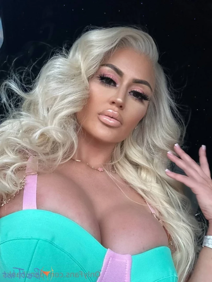 Danii Banks 💦 [ daniibanks ] Onlyfans leaked photo 18643299 on Hotleaks.tv
