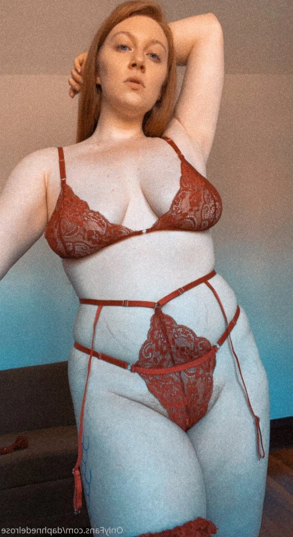 🧡 𝒢𝒾𝓃𝑔𝑒𝓇 𝑅𝒶𝓅𝓊𝓃𝓏𝑒𝓁 🧡 [ daphnedelrose ] Onlyfans leaked photo 3695162 on Hotleaks.tv
