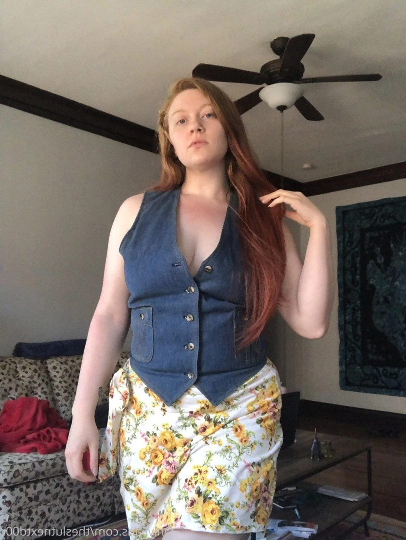 🧡 𝒢𝒾𝓃𝑔𝑒𝓇 𝑅𝒶𝓅𝓊𝓃𝓏𝑒𝓁 🧡 [ daphnedelrose ] Onlyfans leaked photo 3717884 on Hotleaks.tv