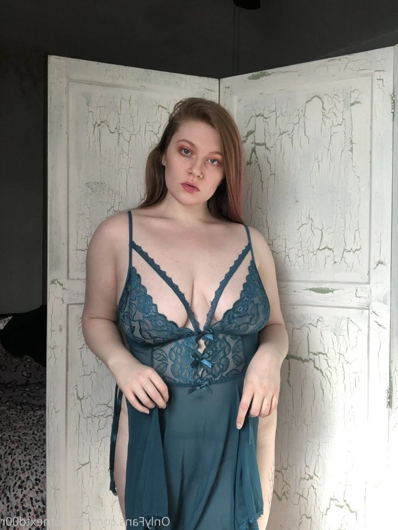 🧡 𝒢𝒾𝓃𝑔𝑒𝓇 𝑅𝒶𝓅𝓊𝓃𝓏𝑒𝓁 🧡 [ daphnedelrose ] Onlyfans leaked photo 3735140 on Hotleaks.tv