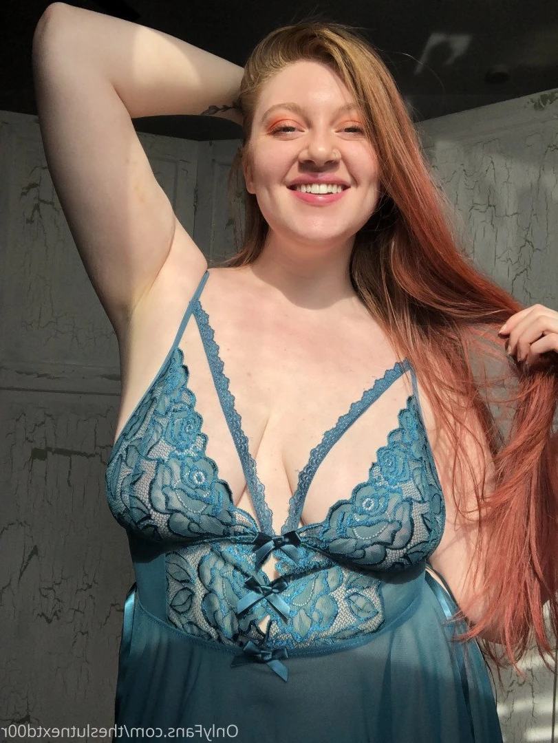 🧡 𝒢𝒾𝓃𝑔𝑒𝓇 𝑅𝒶𝓅𝓊𝓃𝓏𝑒𝓁 🧡 [ daphnedelrose ] Onlyfans leaked photo 3739442 on Hotleaks.tv