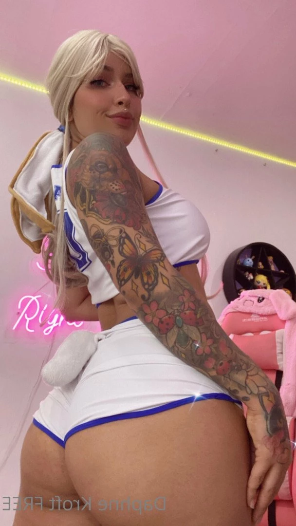 Daphne💜 [ daphnekroftfree ] Onlyfans leaked photo 3575088 on Hotleaks.tv