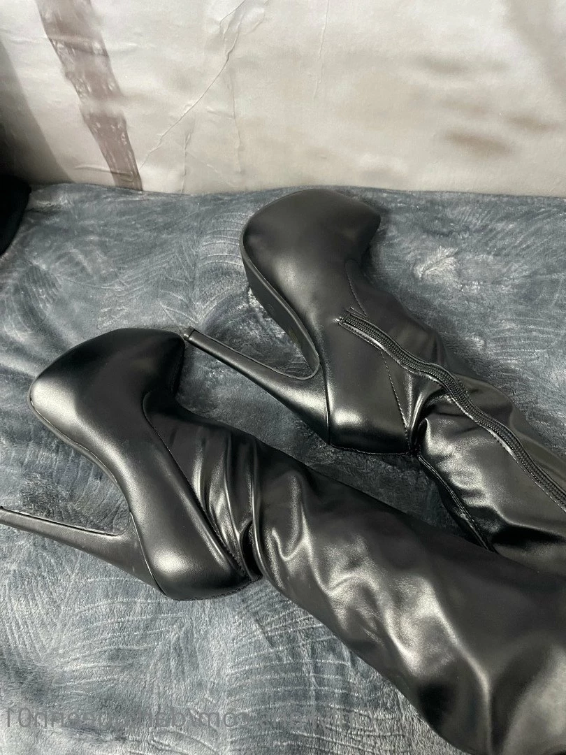 Dark Queen [ darkqueenn01 ] Onlyfans leaked photo 3502735 on Hotleaks.tv