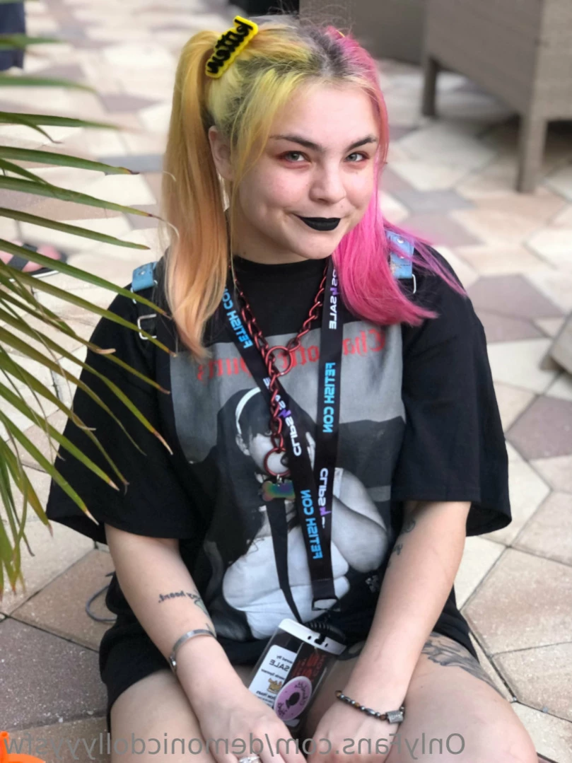 demonicdollyyysfw Onlyfans leaked photo 14354107 on Hotleaks.tv