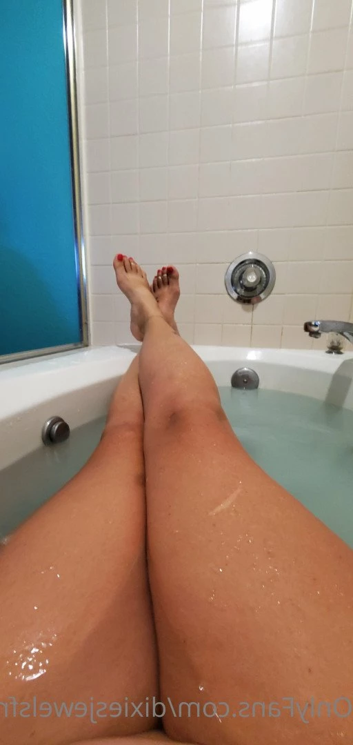 dixiesjewelsfree Onlyfans leaked photo 3388995 on Hotleaks.tv