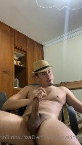 3295848