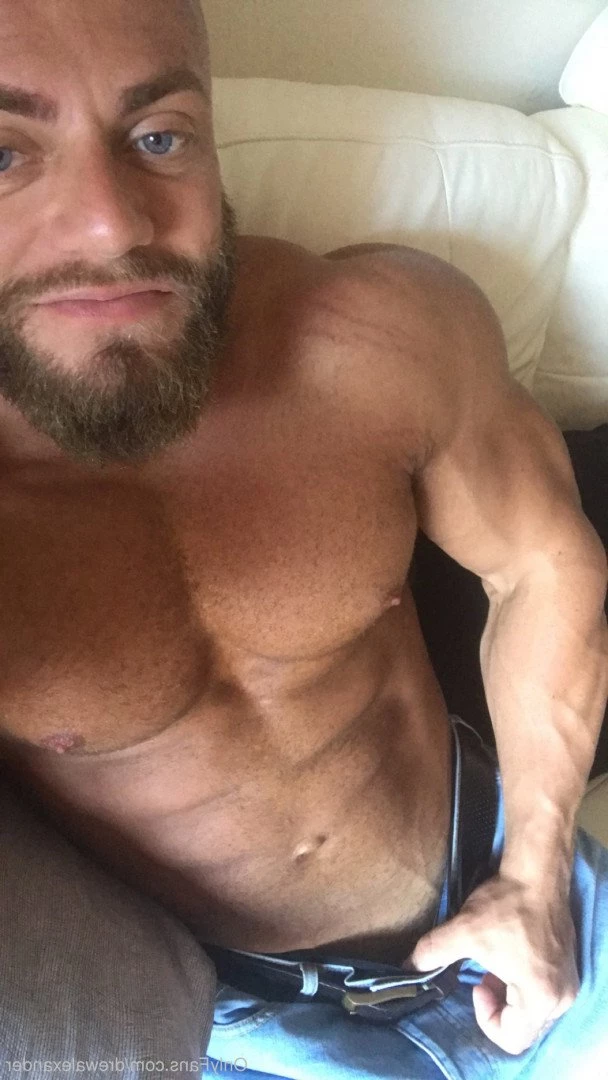 Drew Alexander [ drewalexander ] Onlyfans leaked photo 3577799 on Hotleaks.tv