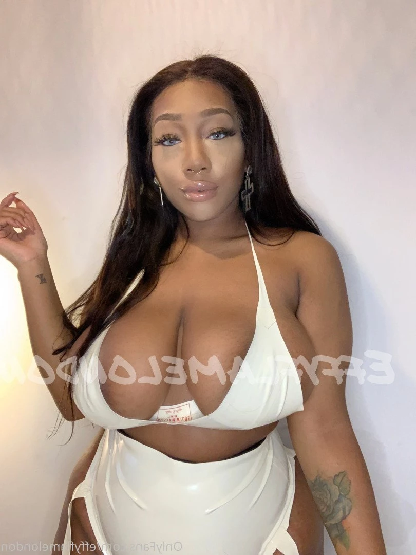 effyflamelondon Onlyfans leaked photo 3445007 on Hotleaks.tv
