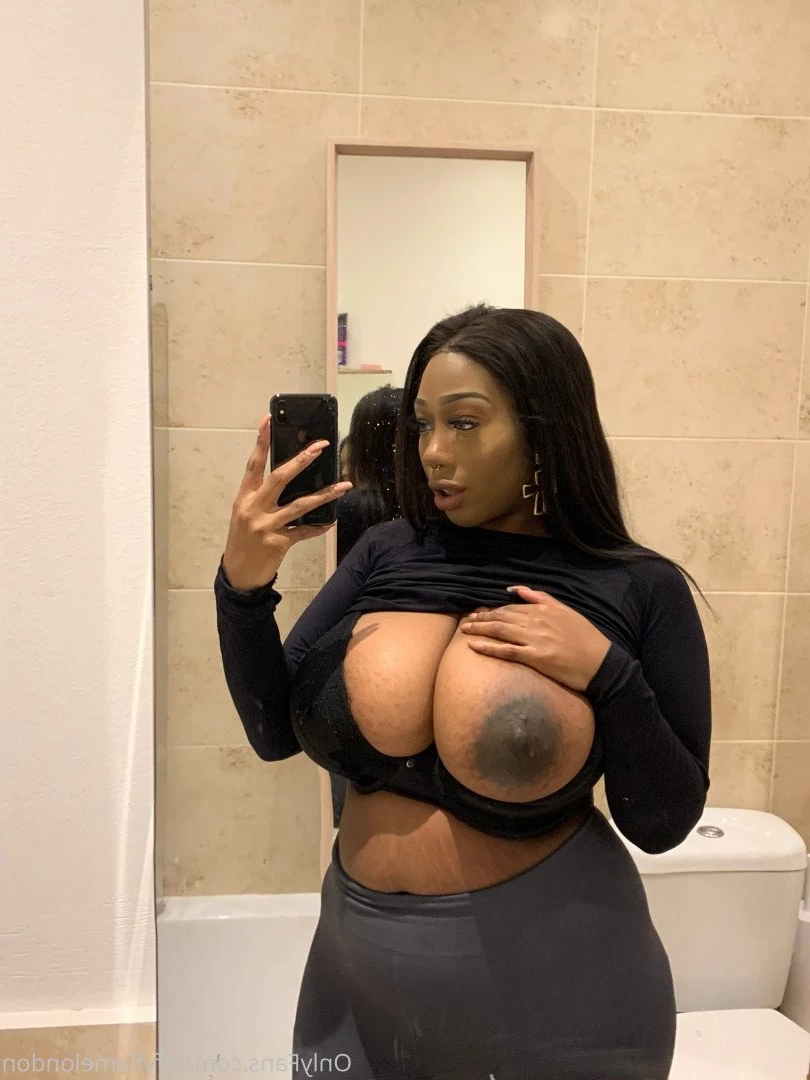 effyflamelondon Onlyfans leaked photo 3446460 on Hotleaks.tv