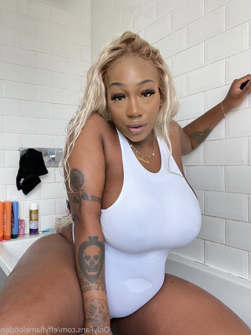 effyflamelondon Onlyfans leaked photo 3447115 on Hotleaks.tv