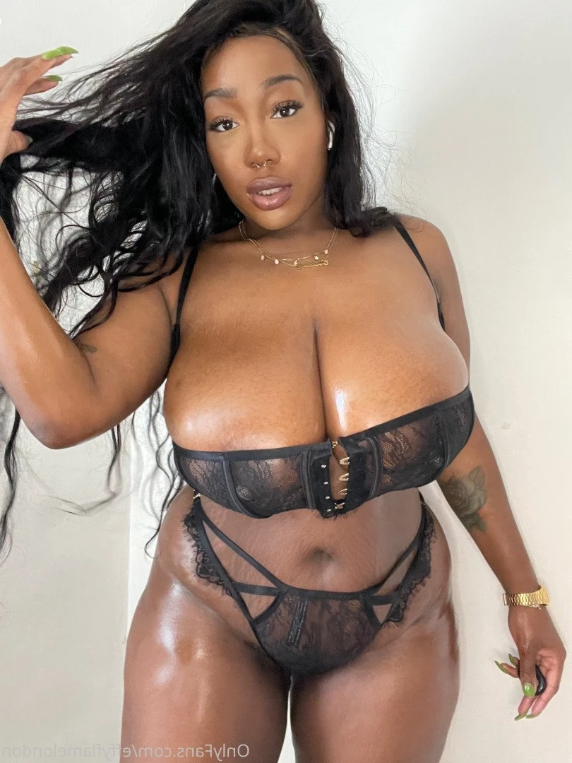 effyflamelondon Onlyfans leaked photo 3447699 on Hotleaks.tv
