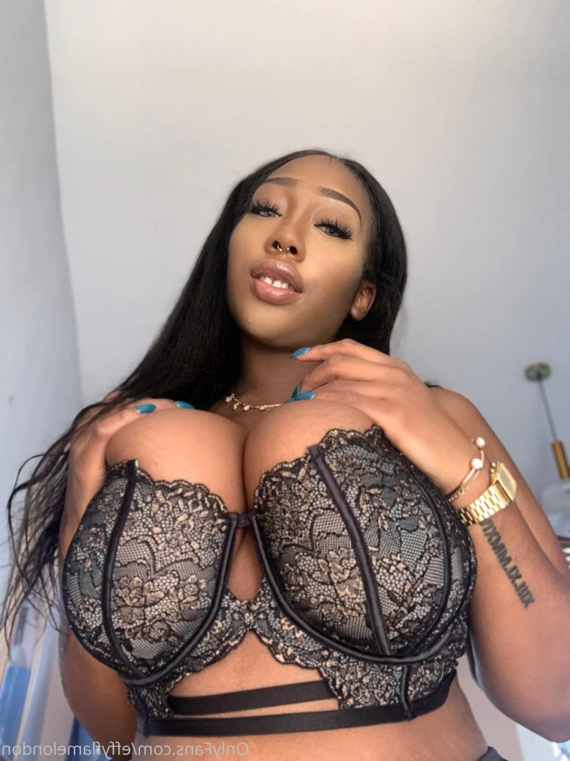 effyflamelondon Onlyfans leaked photo 3448234 on Hotleaks.tv