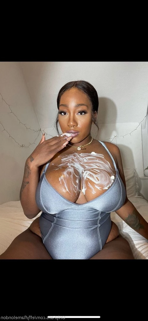 effyflamelondon Onlyfans leaked photo 3449522 on Hotleaks.tv