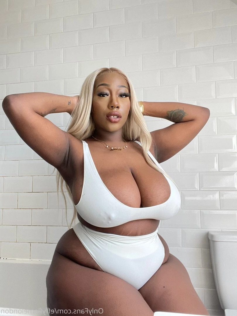 effyflamelondon Onlyfans leaked photo 3449938 on Hotleaks.tv