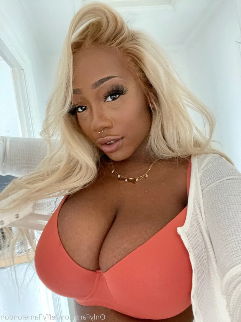 effyflamelondon Onlyfans leaked photo 3452669 on Hotleaks.tv