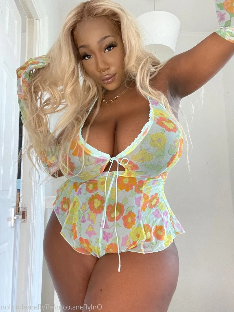 effyflamelondon Onlyfans leaked photo 3453791 on Hotleaks.tv