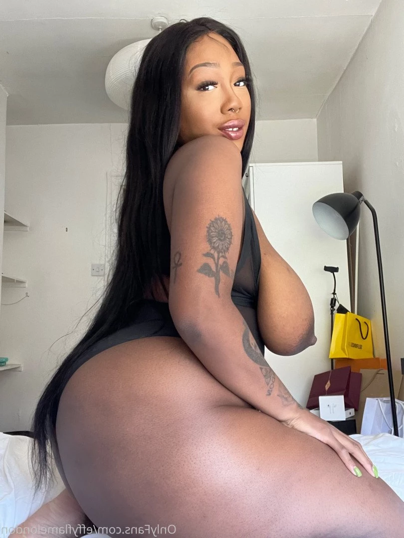effyflamelondon Onlyfans leaked photo 3454584 on Hotleaks.tv