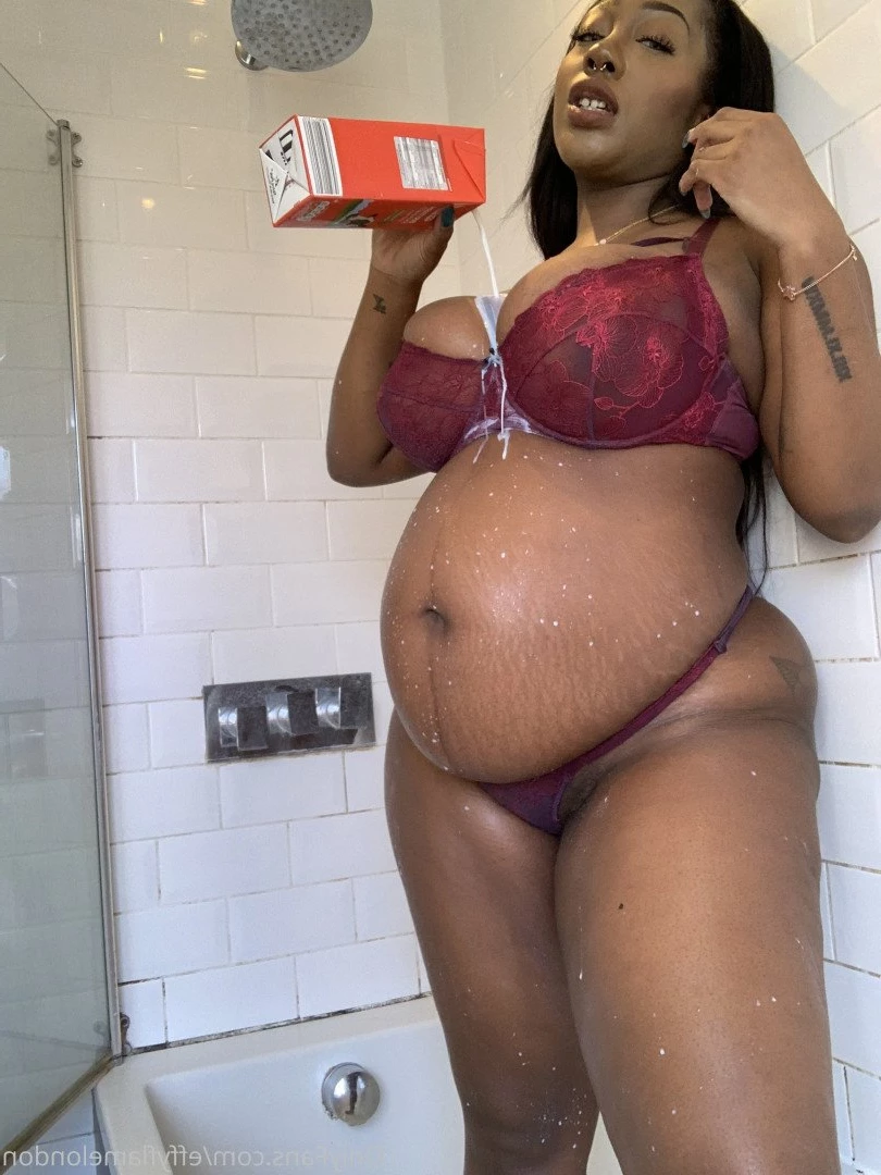 effyflamelondon Onlyfans leaked photo 3454774 on Hotleaks.tv
