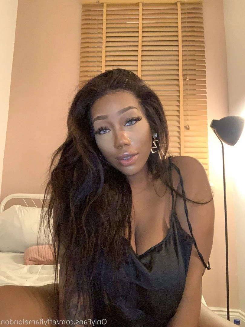 effyflamelondon Onlyfans leaked photo 3454831 on Hotleaks.tv