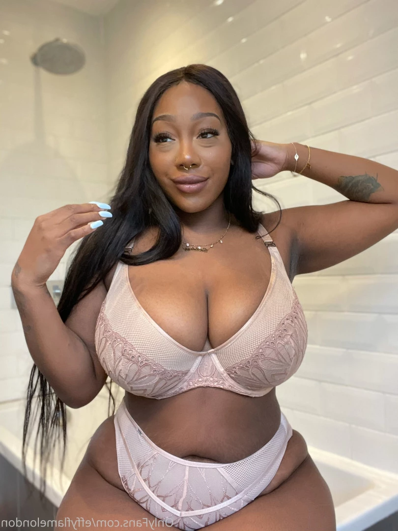 effyflamelondon Onlyfans leaked photo 6323864 on Hotleaks.tv