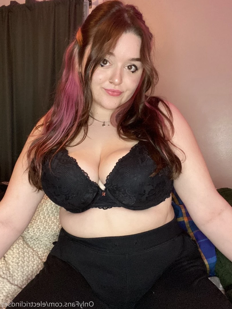 electriclindsey Onlyfans leaked photo 3429515 on Hotleaks.tv