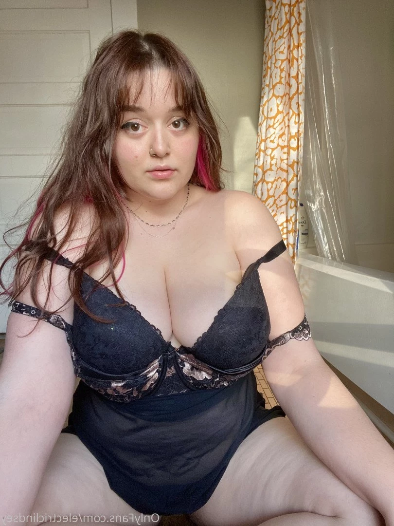 electriclindsey Onlyfans leaked photo 3441105 on Hotleaks.tv