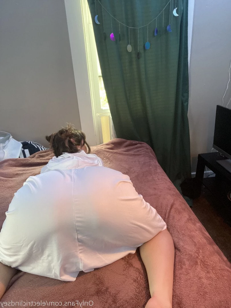 electriclindsey Onlyfans leaked photo 3442165 on Hotleaks.tv
