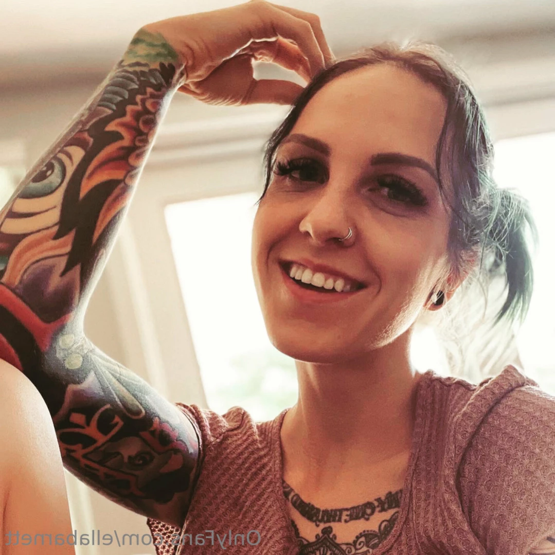 Ella Barnett-  Bisexual Tattooed Mom [ ellabarnett ] Onlyfans leaked photo 10892136 on Hotleaks.tv