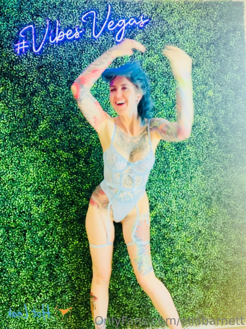 Ella Barnett-  Bisexual Tattooed Mom [ ellabarnett ] Onlyfans leaked photo 12755759 on Hotleaks.tv